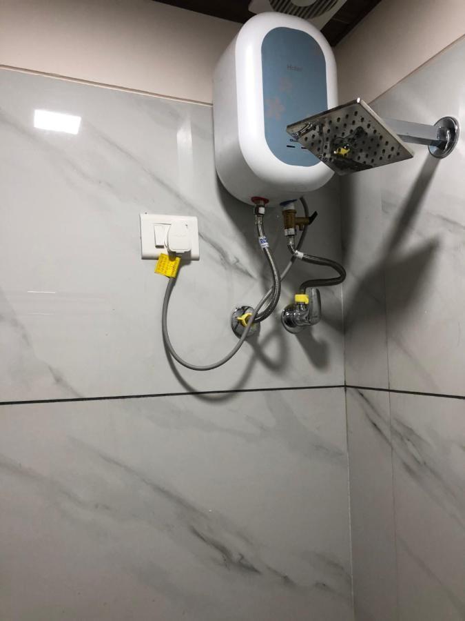 Hotel Circle Inn Ahmadabad Zewnętrze zdjęcie