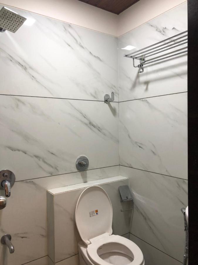 Hotel Circle Inn Ahmadabad Zewnętrze zdjęcie